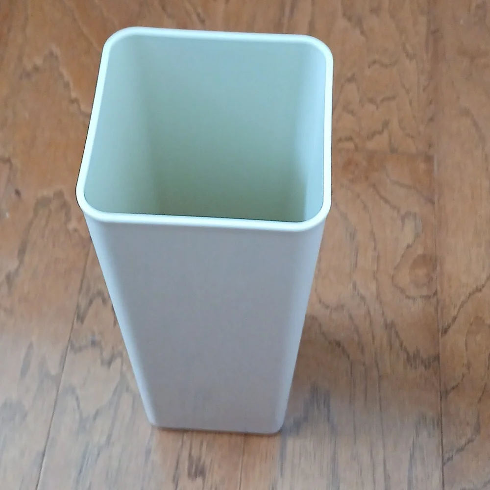 Tupperware Cheese Keeper Cracker Kitchen Storage Organization Beige Fridge